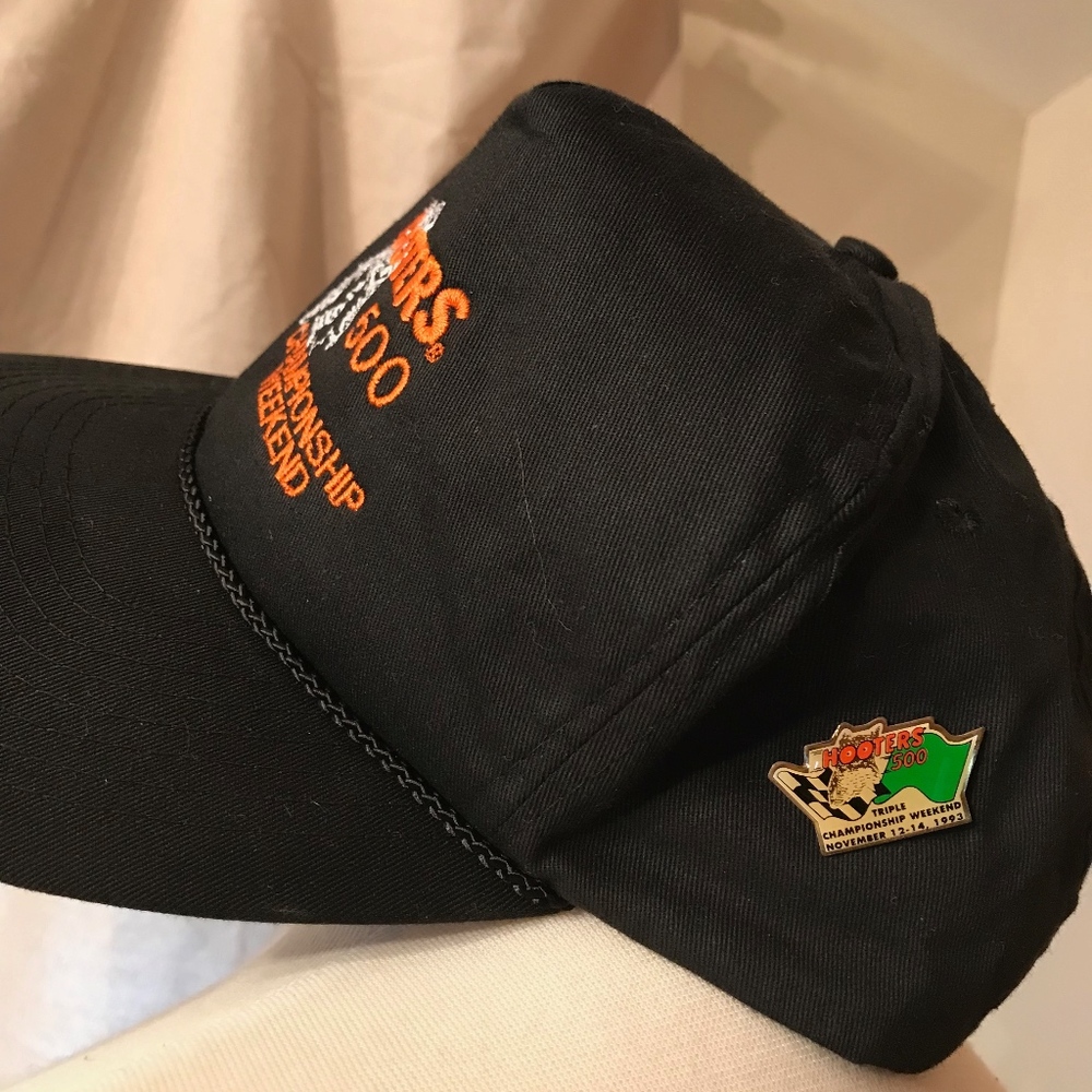 Vintage HOOTERS Nascar Trucker cap AND lapel pin!